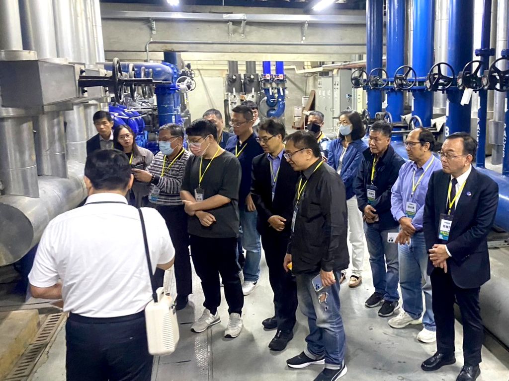 1131108智慧淨零建築標竿案例觀摩示範參訪過程.jpg